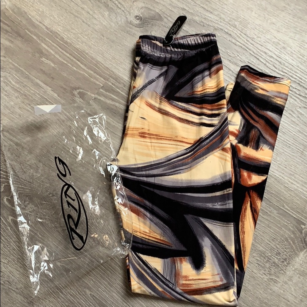 Ring Leggins NWT